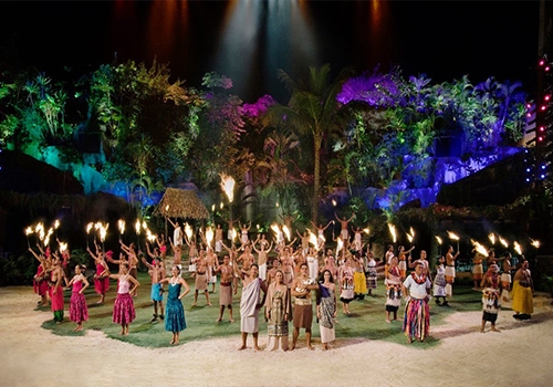 玻里尼西亞文化中心(獨木舟遊園、七大園區、夏威夷風味晚餐、精彩生命之歌秀)