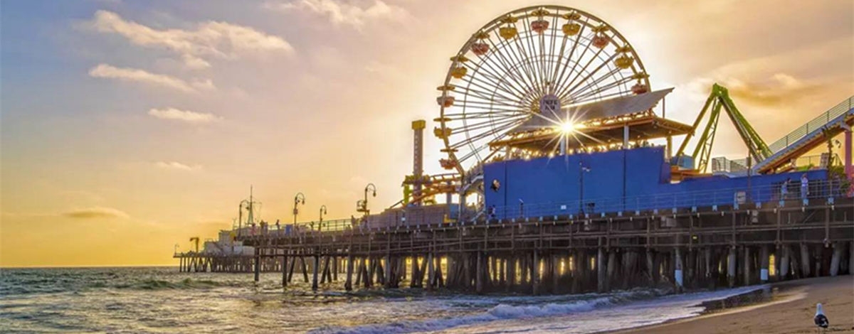 退房→【建議前往】:迷人海濱小鎮~聖塔莫尼卡Santa Monica→ 農夫市場(Famer's Market)→比佛利山莊(Beverly Hills)→機場還車→機場搭