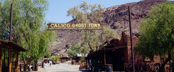 退房→開往洛杉磯 【建議前往】：卡利哥鬼鎮Calico Ghost Town→好萊塢星光大道Hollywood Walk of Fame (中國戲院、柯達劇院、蠟像館)