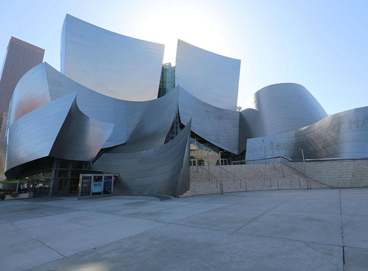 【建議前往】：藝術、建築之旅～蓋帝藝術中心The Getty→太平洋設計中心Pacific Design Center→華德‧迪士尼音樂廳Disney Concert Hall → 現代藝術館MOCA